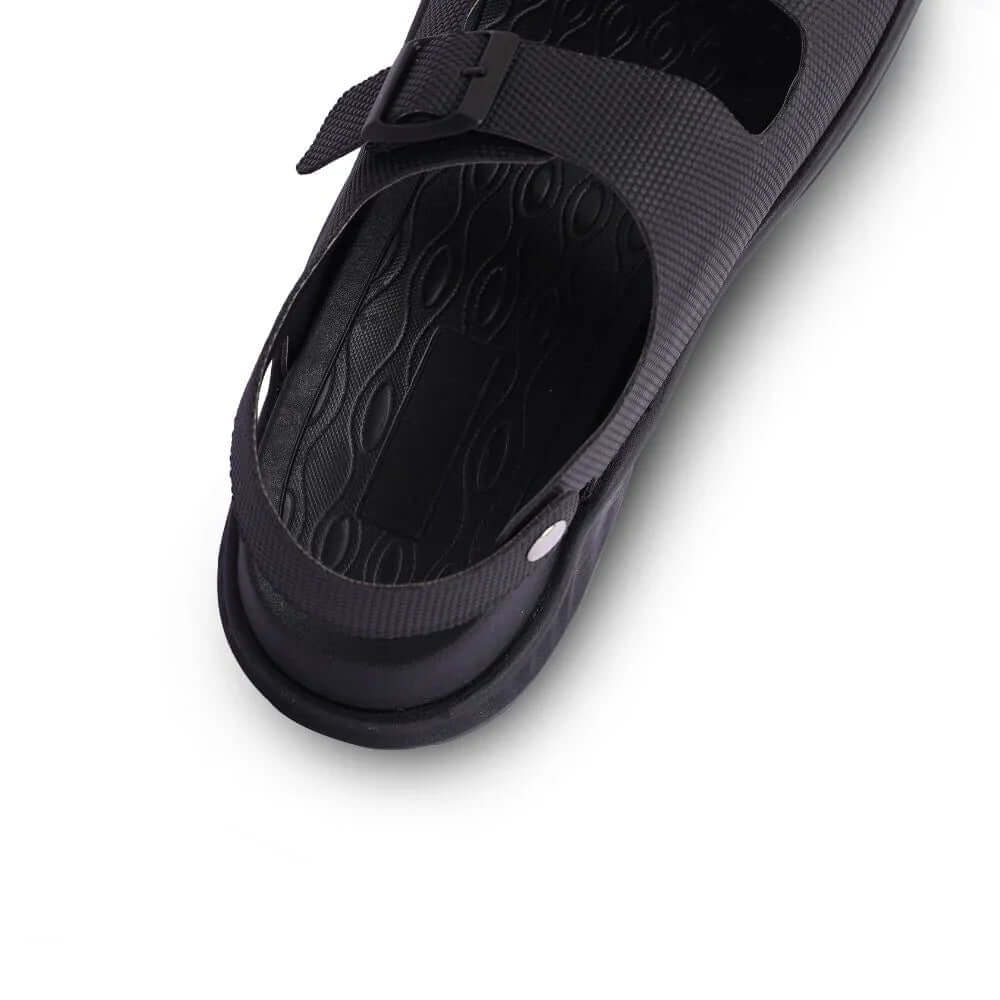 Nova: Go-Anywhere Sandals