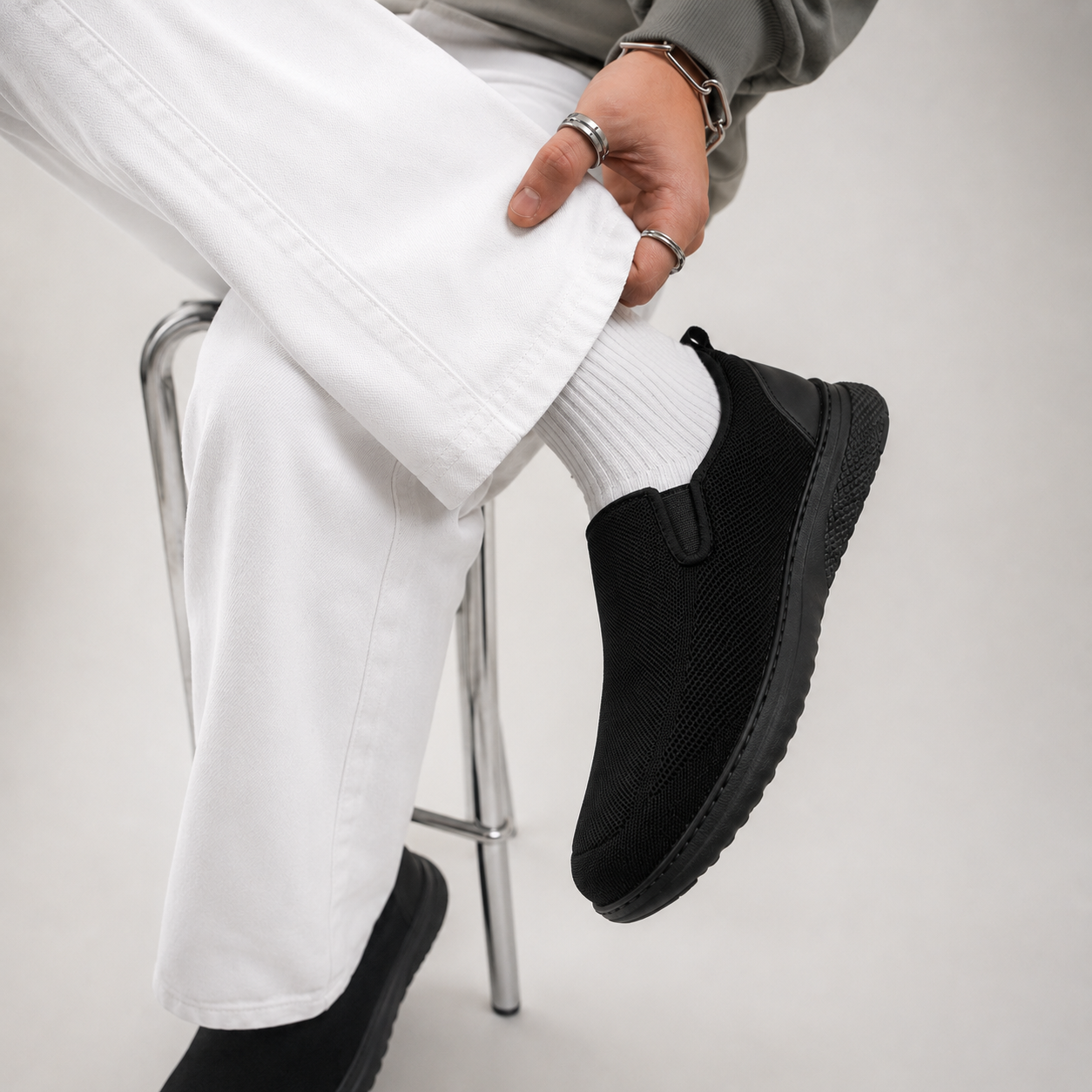 Charge 2.0: Breathable Cushioned Shoes